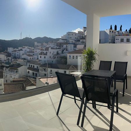 Aparthotel La Lipa Almáchar Exterior foto